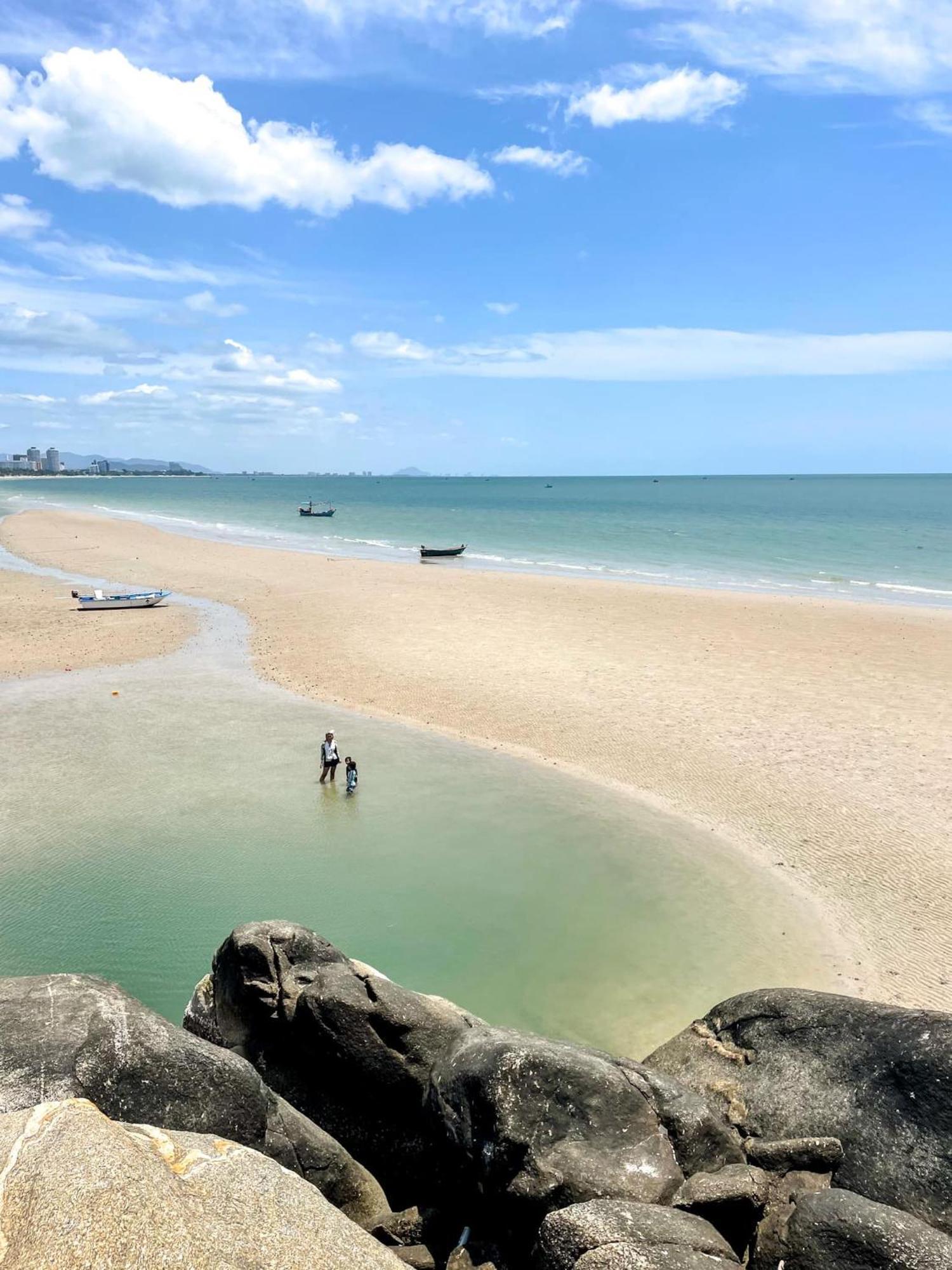 Seaview 2 Bedroom Beach Front Vacation Huahin Exterior photo